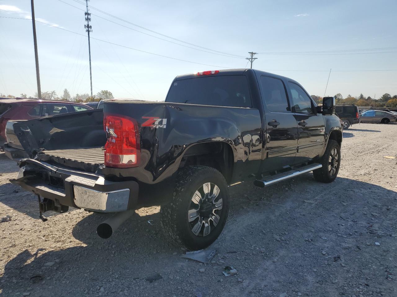 2011 GMC Sierra - Image 3