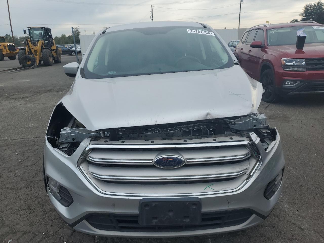 2019 Ford Escape - Image 5
