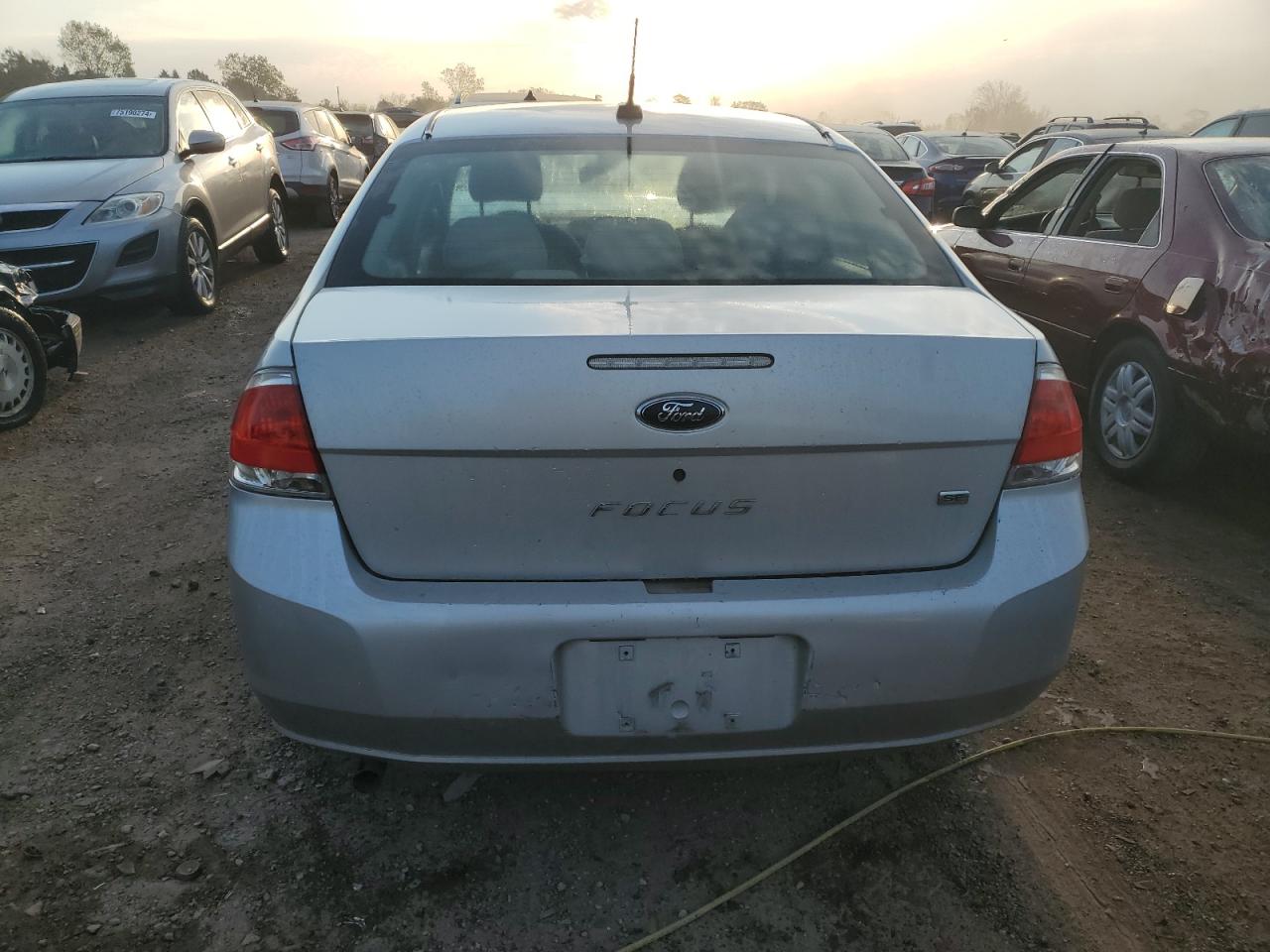 2009 Ford Focus Se VIN: 1FAHP35N39W104843 Lot: 75181954