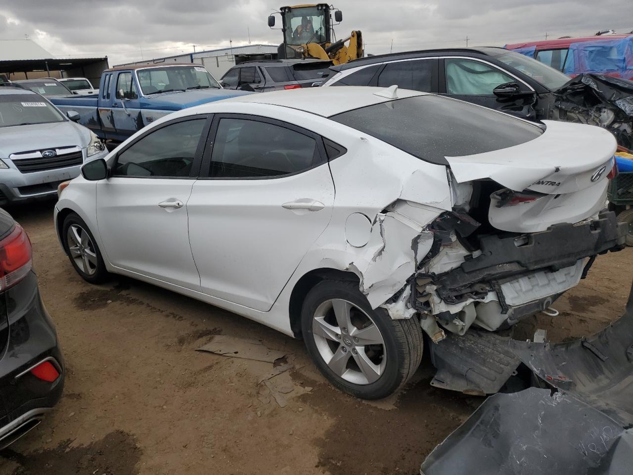 2013 Hyundai Elantra - Image 2