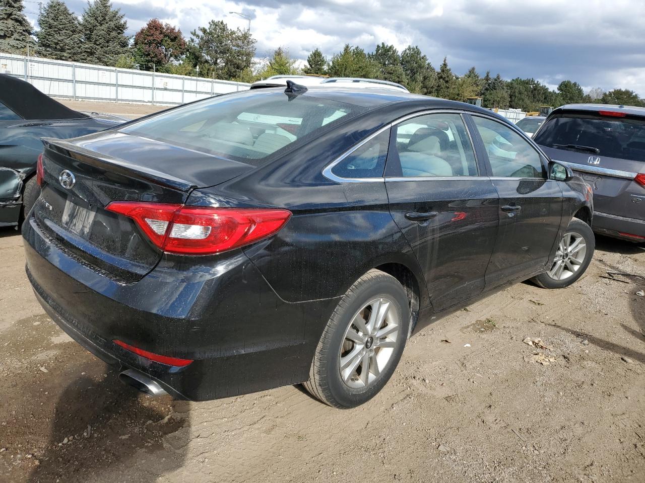 2017 Hyundai Sonata Se VIN: 5NPE24AFXHH496840 Lot: 75740094