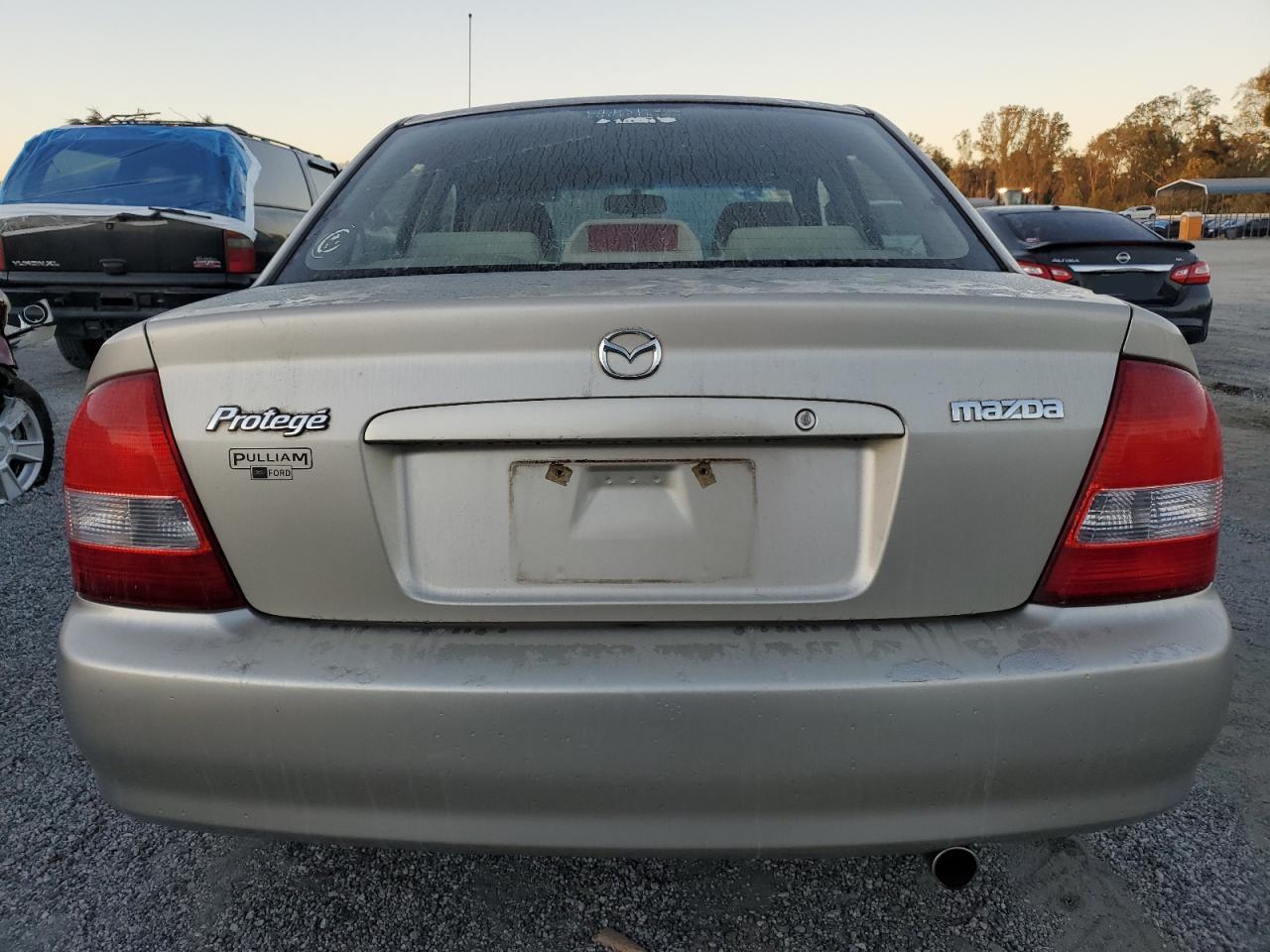 2003 Mazda Protege Dx VIN: JM1BJ225130135292 Lot: 72964524