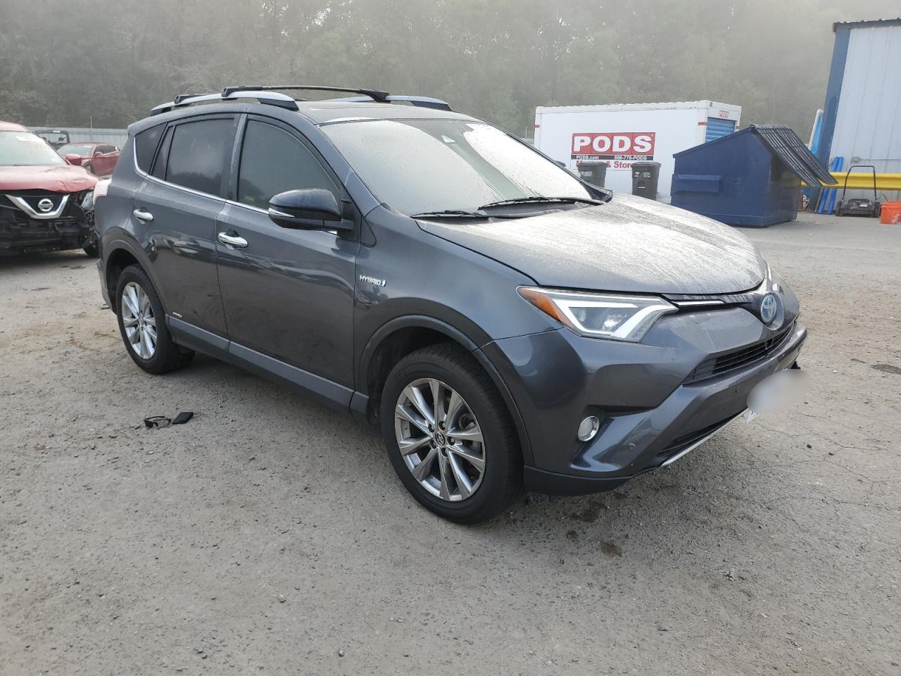 VIN JTMDJREV8HD075119 2017 TOYOTA RAV4 no.4