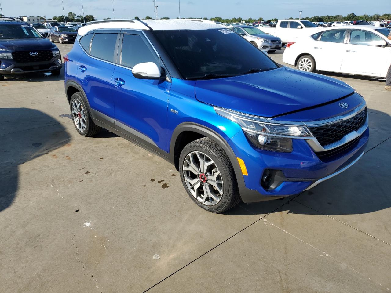 2021 Kia Seltos - Image 4