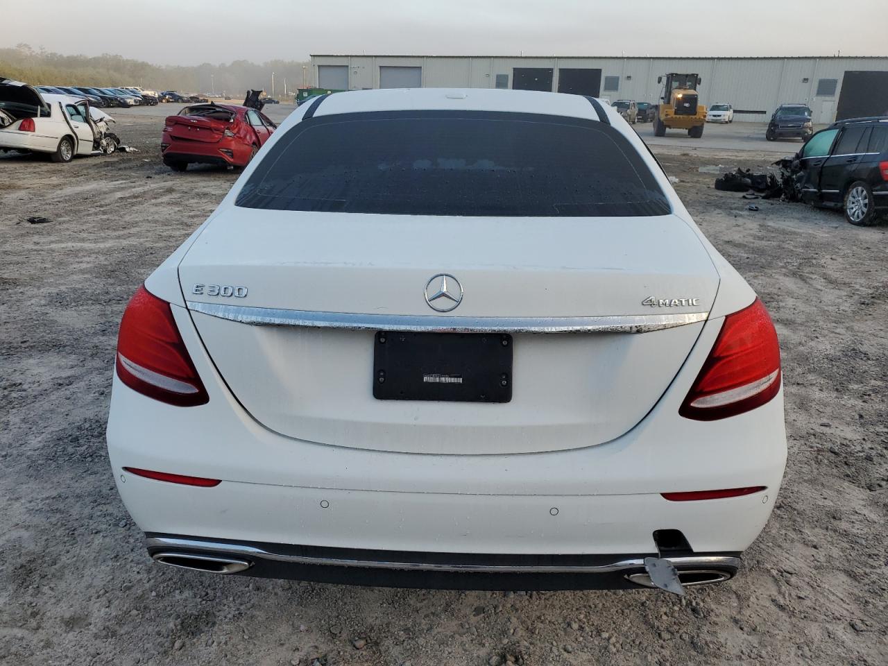 2018 Mercedes-Benz E 300 4Matic VIN: WDDZF4KB6JA392852 Lot: 74363654