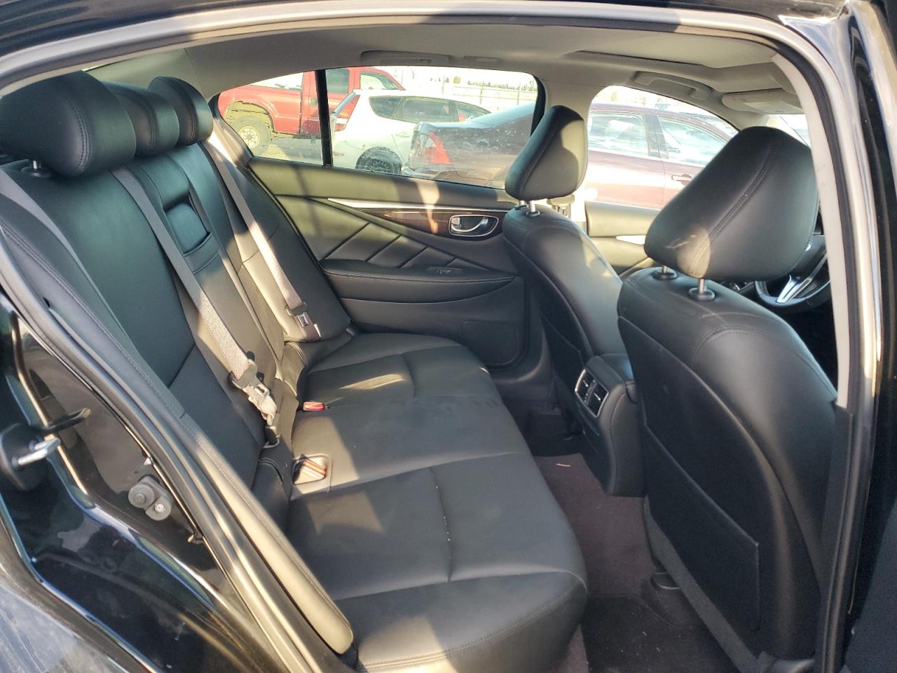 2018 Infiniti Q50 Luxe VIN: JN1EV7AR2JM433782 Lot: 77769334