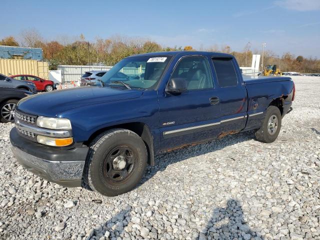 2001 Chevrolet Silverado C1500 for Sale in Barberton, OH - Rear End