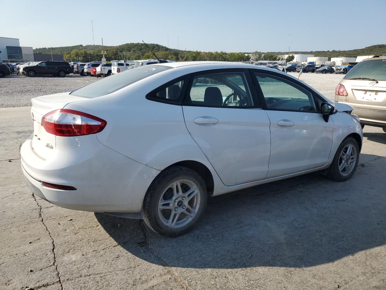 2017 Ford Fiesta - Image 3