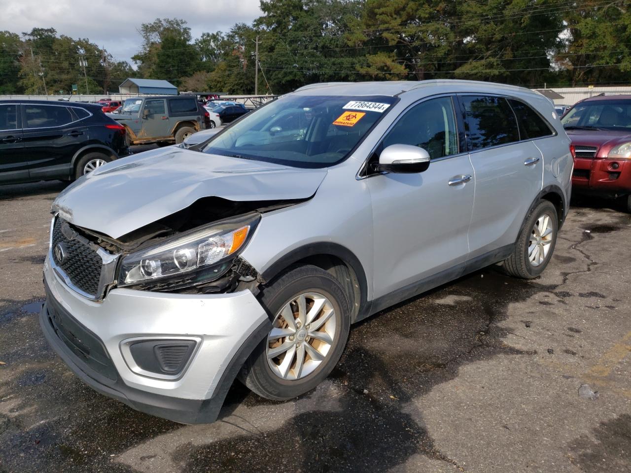 2016 Kia Sorento - Image 1
