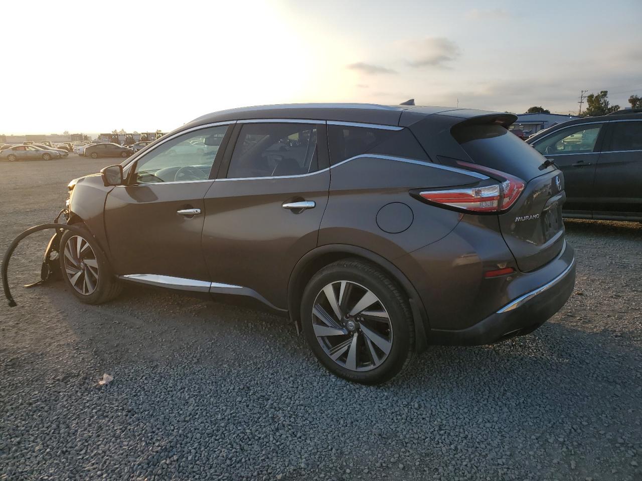 2015 Nissan Murano - Image 2