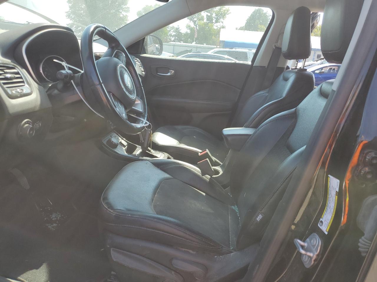 2018 Jeep Compass Latitude VIN: 3C4NJDBB8JT454283 Lot: 75428714