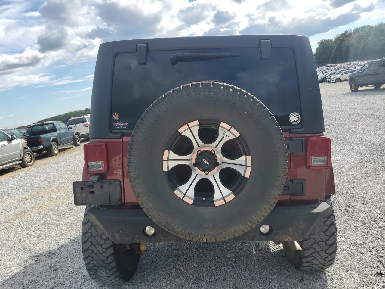 2007 Jeep Wrangler Sahara VIN: 1J4GA59177L197479 Lot: 73742844