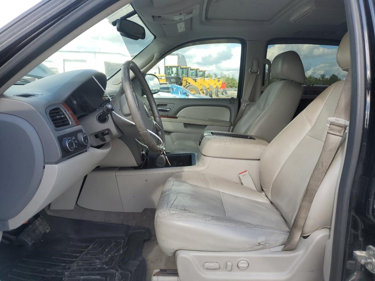 2013 Chevrolet Tahoe - Image 7