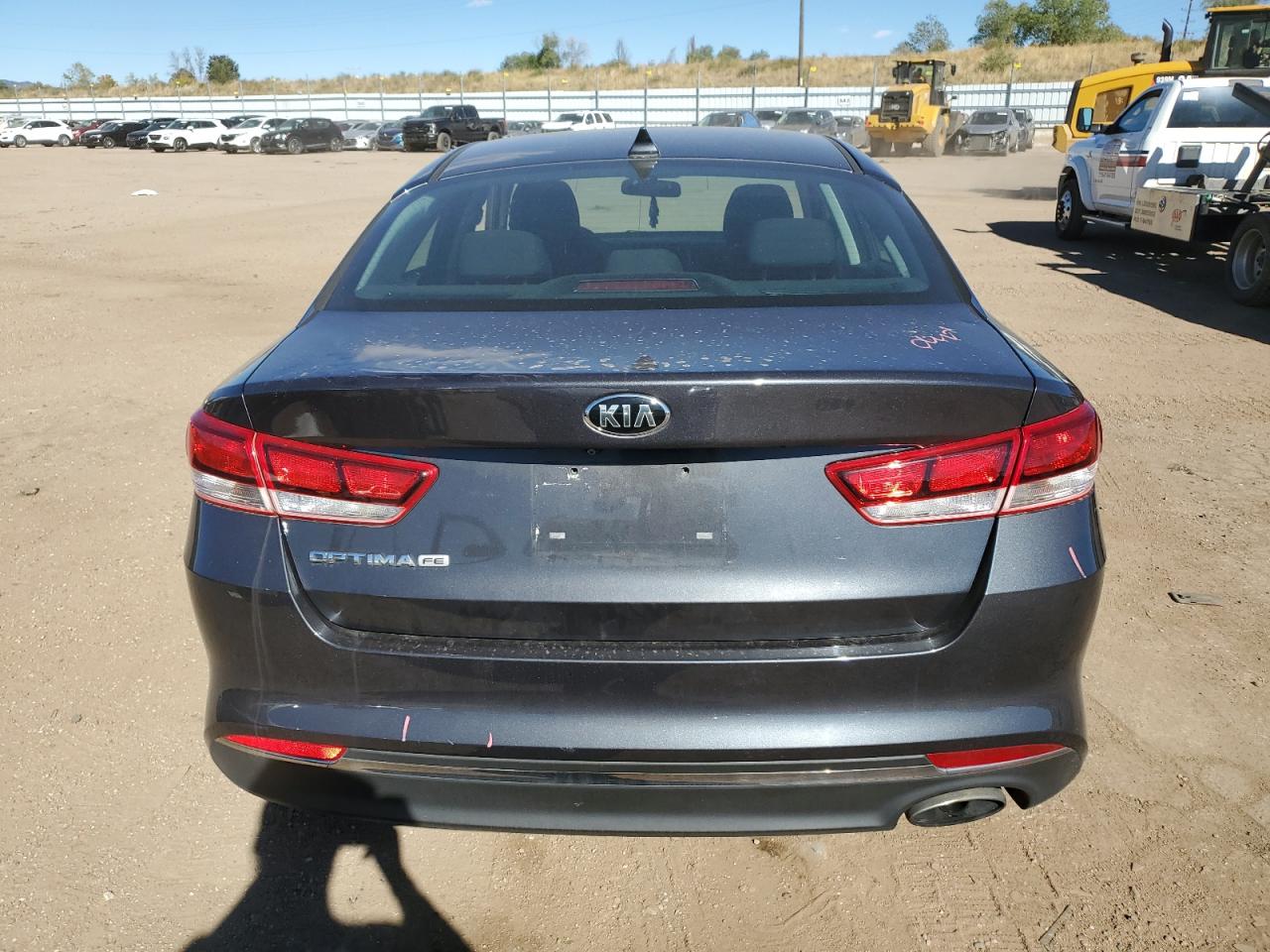 2017 Kia Optima Lx VIN: 5XXGT4L32HG159552 Lot: 77793394