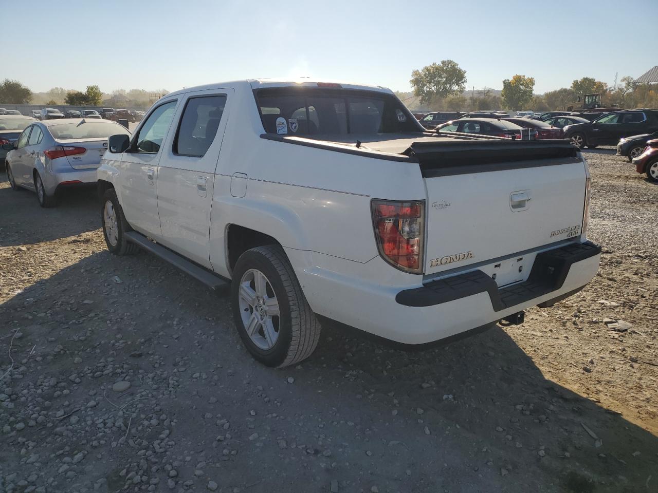 VIN 5FPYK1F59EB001735 2014 HONDA RIDGELINE no.2