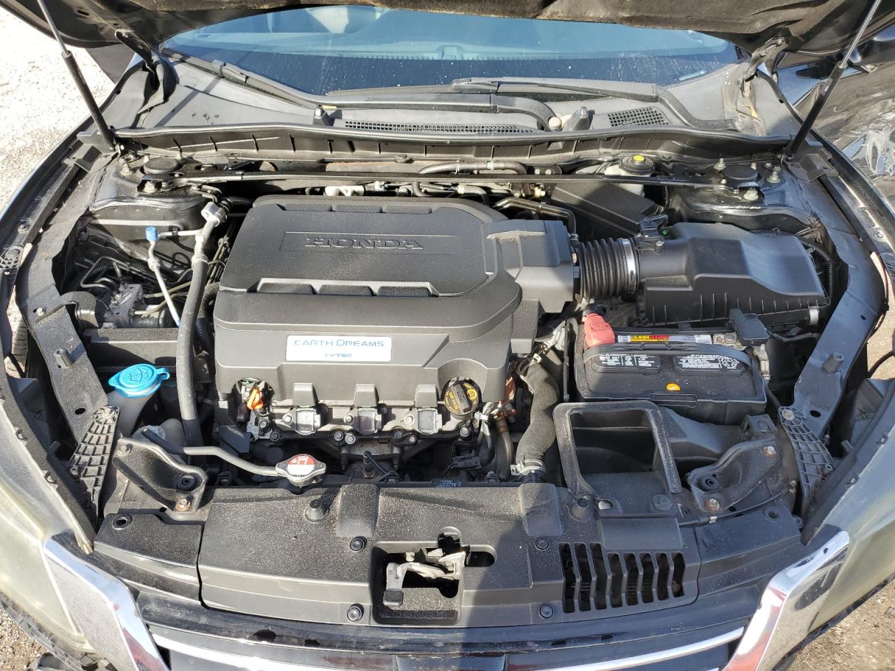2014 Honda Accord - Image 12
