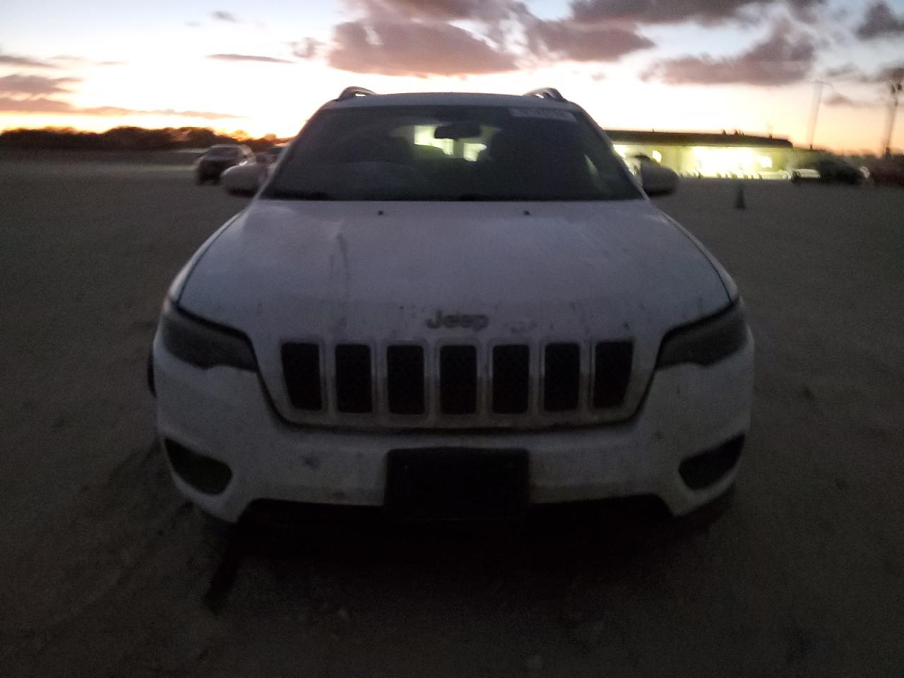 2019 Jeep Grand Cherokee - Image 5