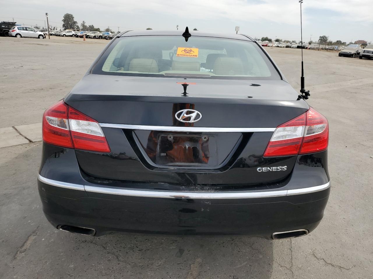 2013 Hyundai Genesis 3.8L VIN: KMHGC4DDXDU237633 Lot: 75386804