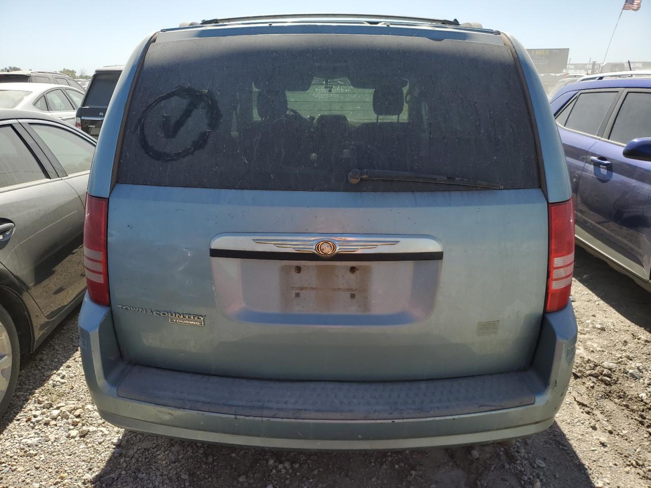 2A8HR54P78R127996 2008 Chrysler Town & Country Touring