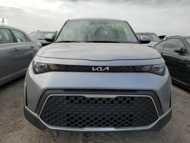 KNDJ23AU2R7918967 Kia Soul LX 5