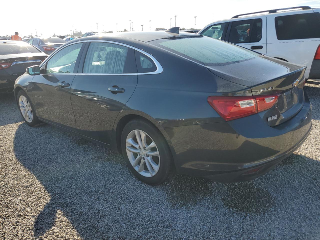 2018 Chevrolet Malibu - Image 2