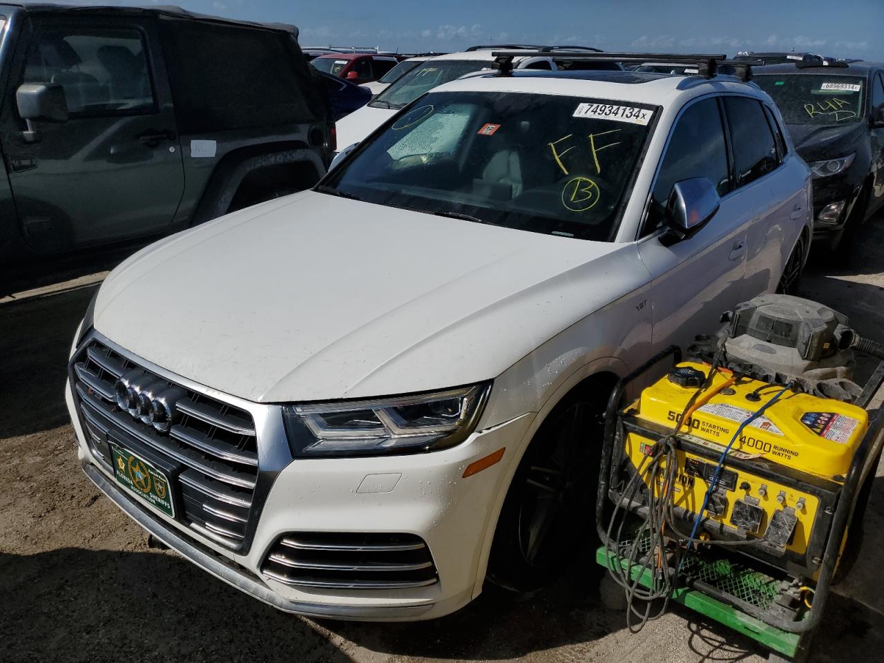 VIN WA1A4AFY3J2223449 2018 AUDI SQ5 no.1