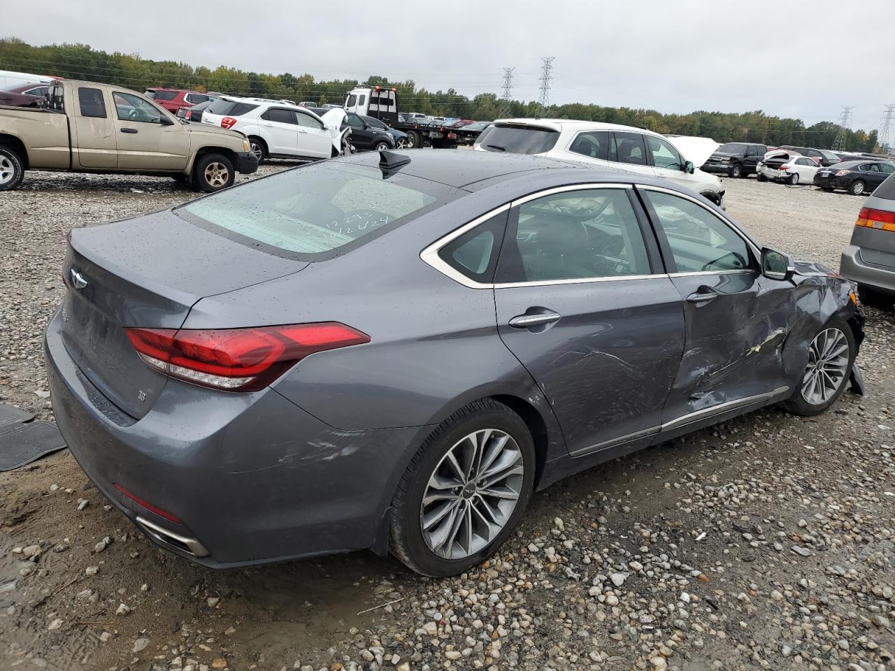 VIN KMHGN4JE9GU124610 2016 HYUNDAI GENESIS no.3