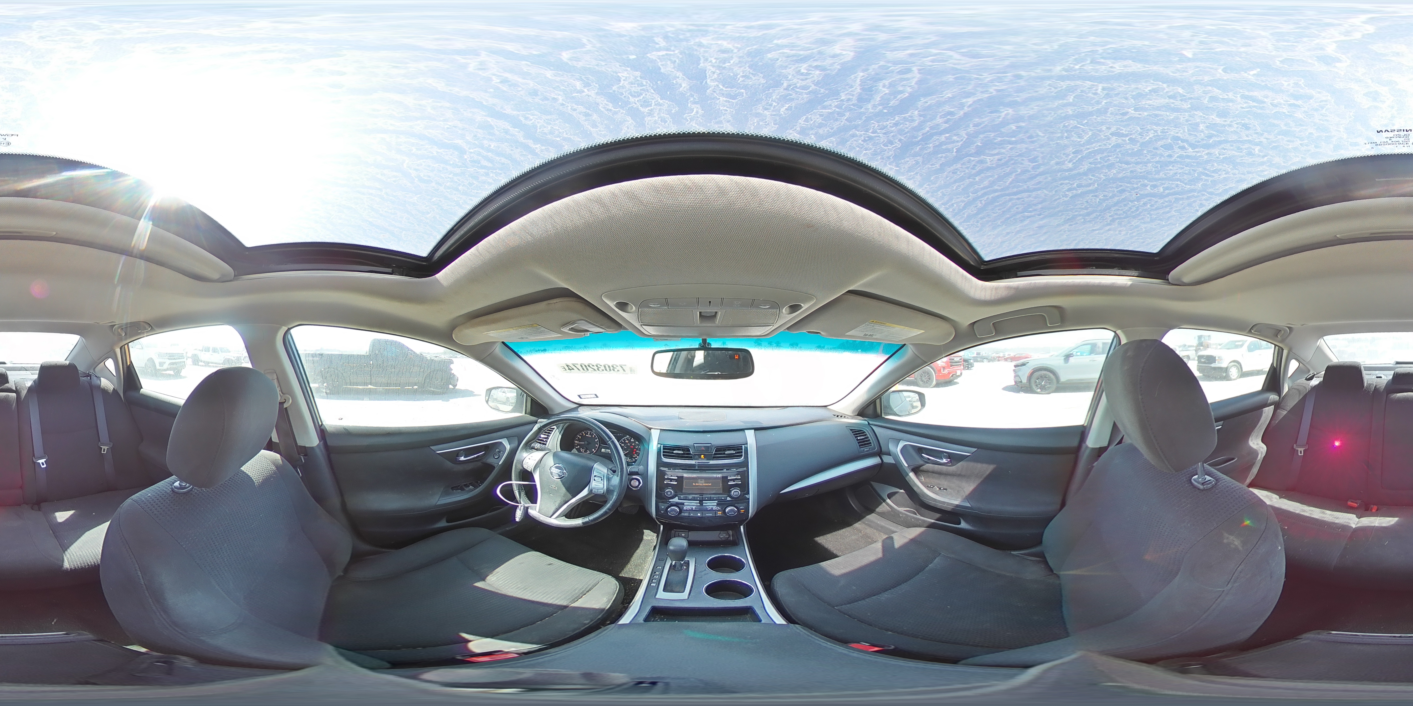 2015 Nissan Altima - Image 13