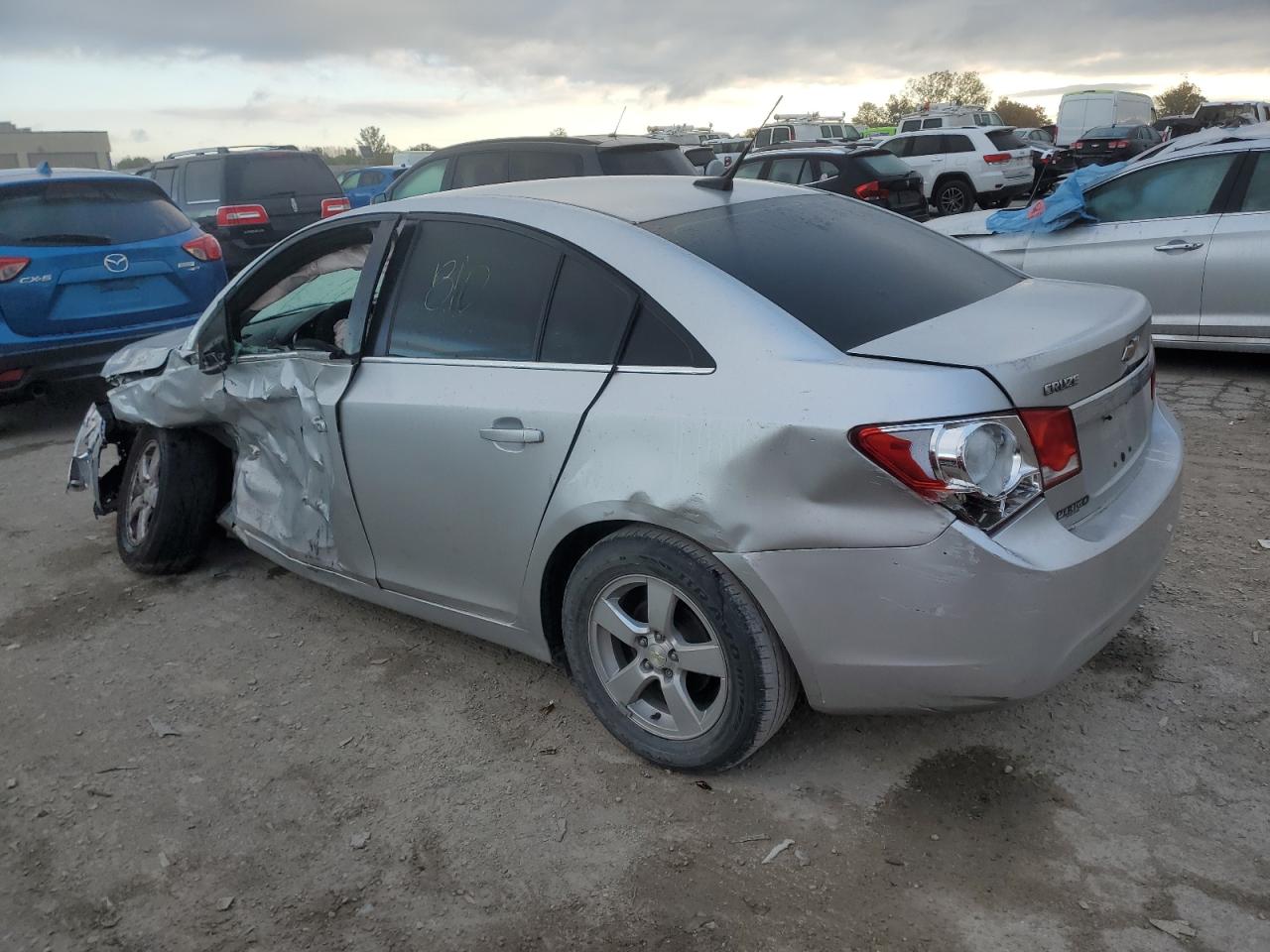 2014 Chevrolet Cruze - Image 2