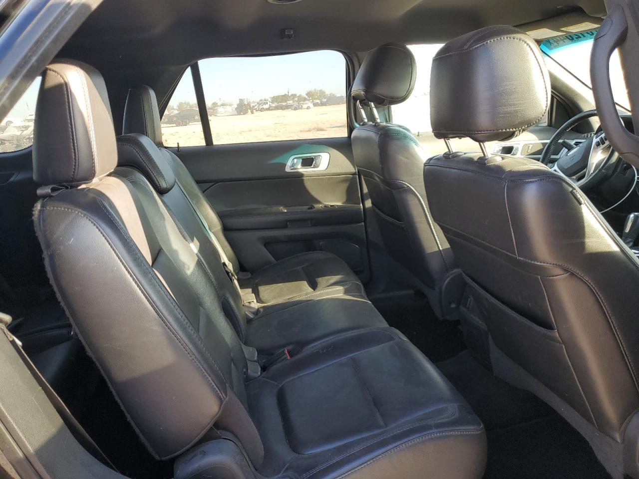 2012 Ford Explorer - Image 11