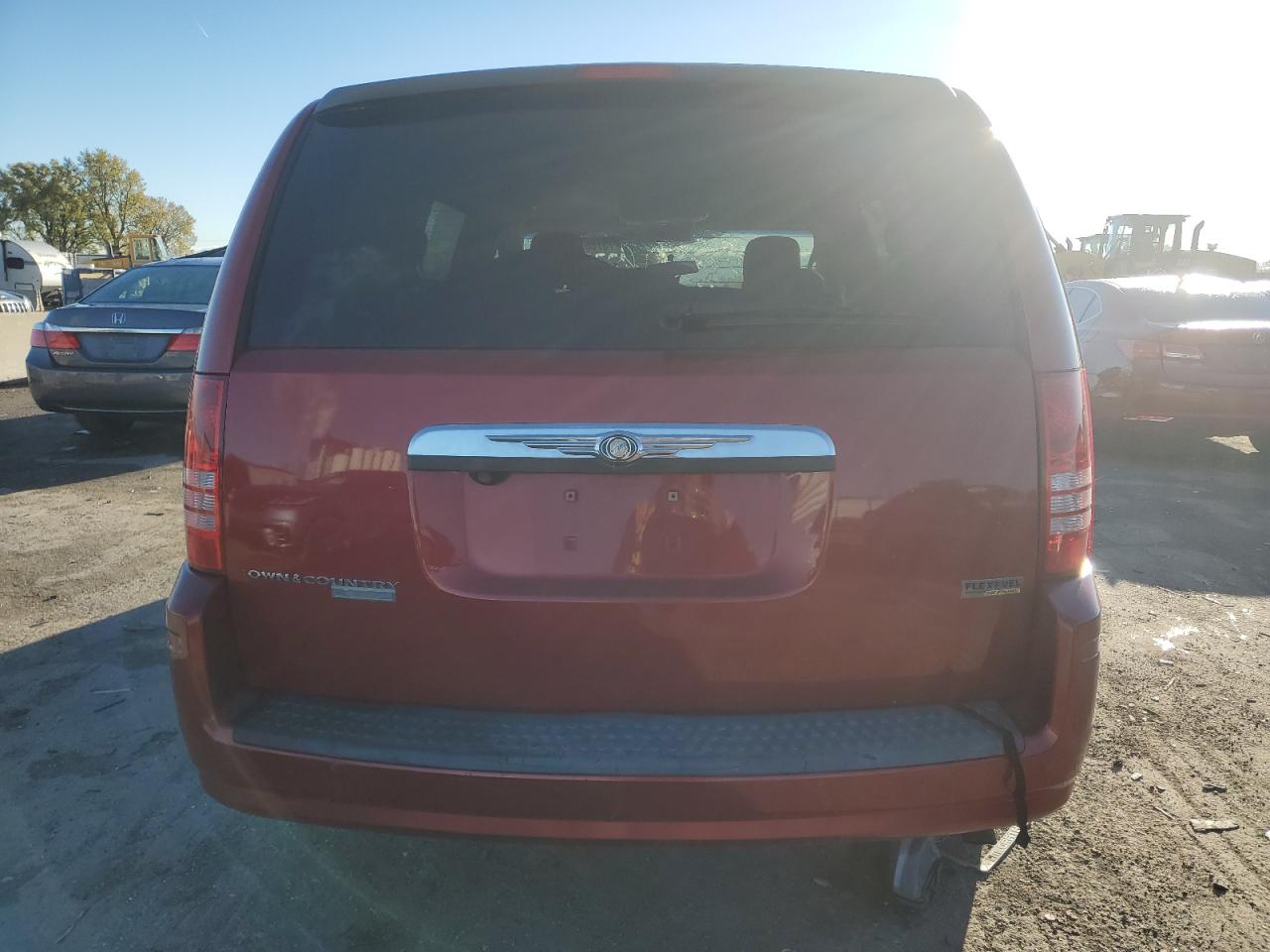 2008 Chrysler Town & Country Lx VIN: 2A8HR44H48R606671 Lot: 75768224