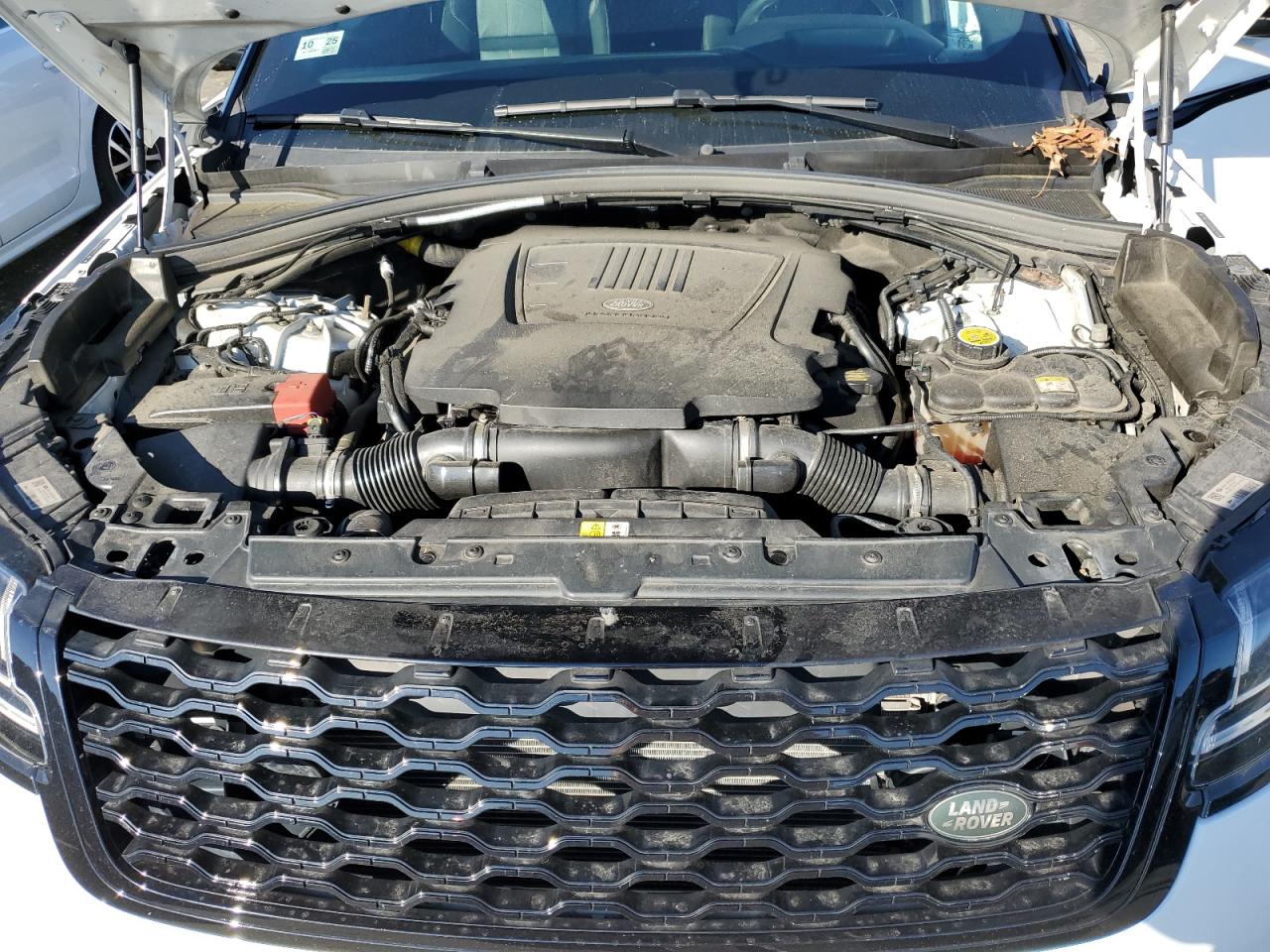 2018 Land Rover Range Rover - Image 12