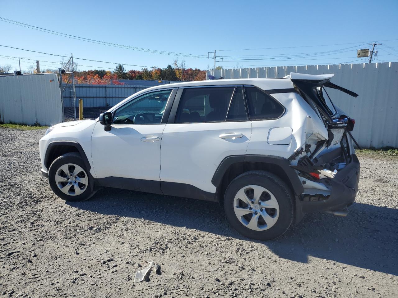 2T3F1RFV9NW299957 2022 Toyota Rav4 Le