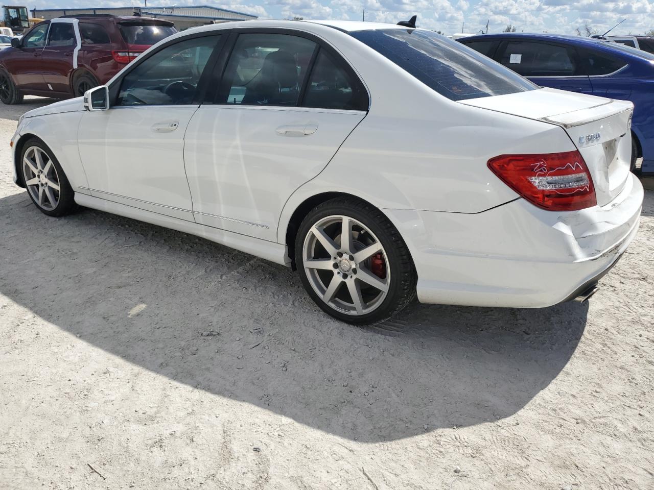 VIN WDDGF8AB2EG251893 2014 MERCEDES-BENZ C-CLASS no.2