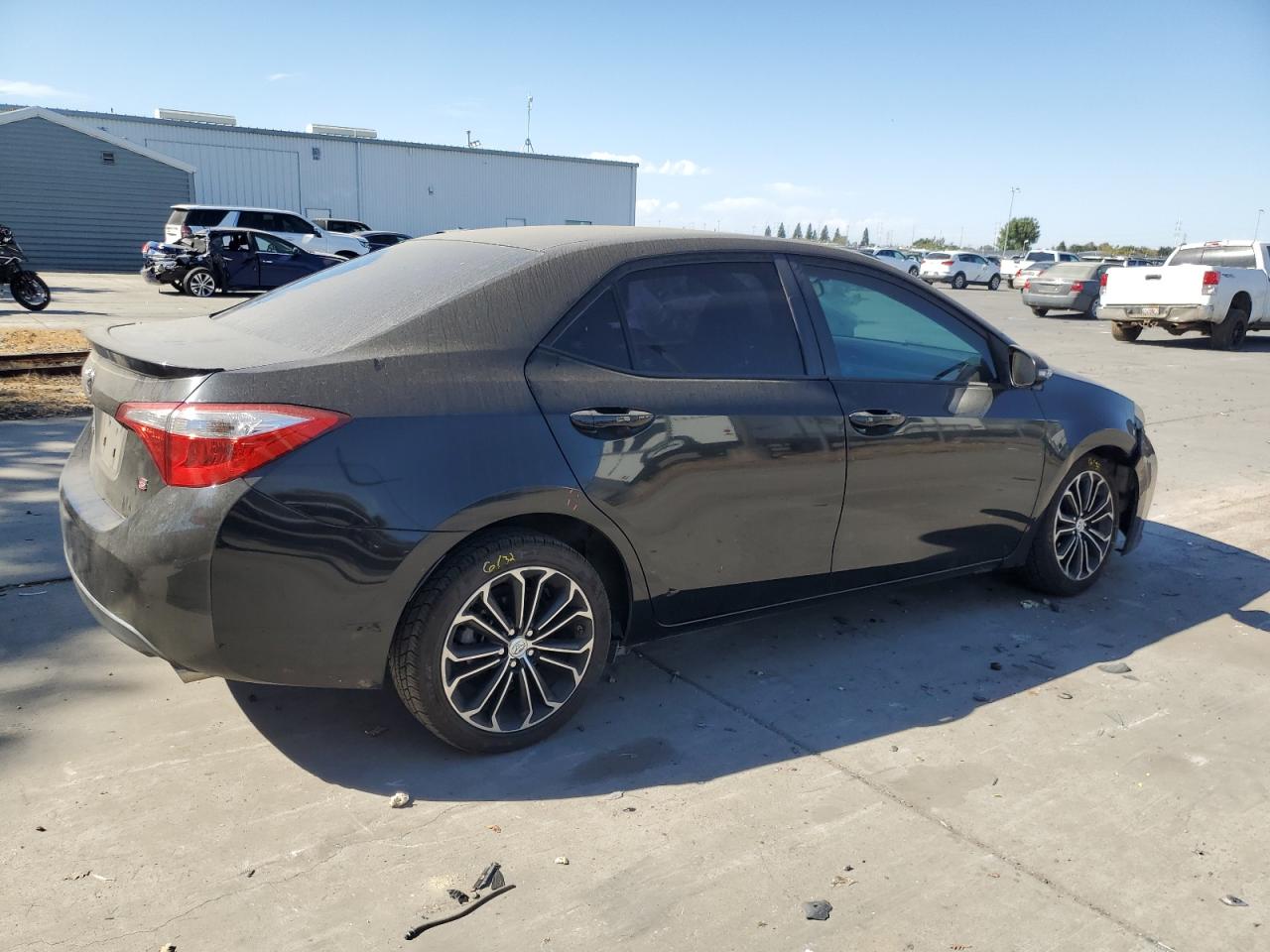 VIN 5YFBURHE7GP472911 2016 TOYOTA COROLLA no.3