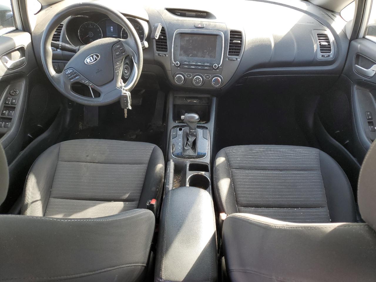 3KPFL4A76JE172708 2018 Kia Forte Lx