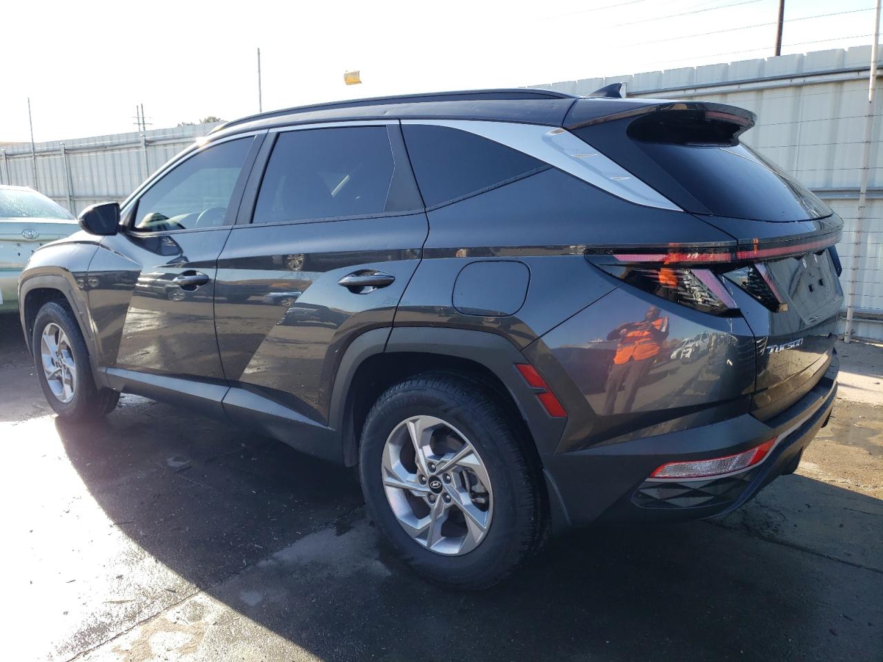 2022 Hyundai Tucson - Image 2