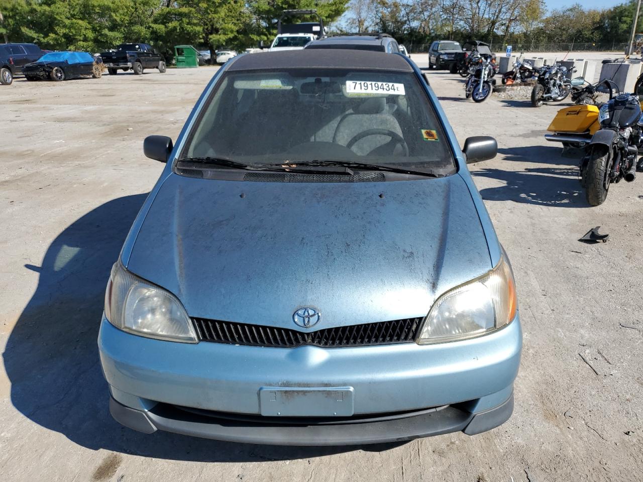 2000 Toyota Echo VIN: JTDAT1230Y0098418 Lot: 71919434