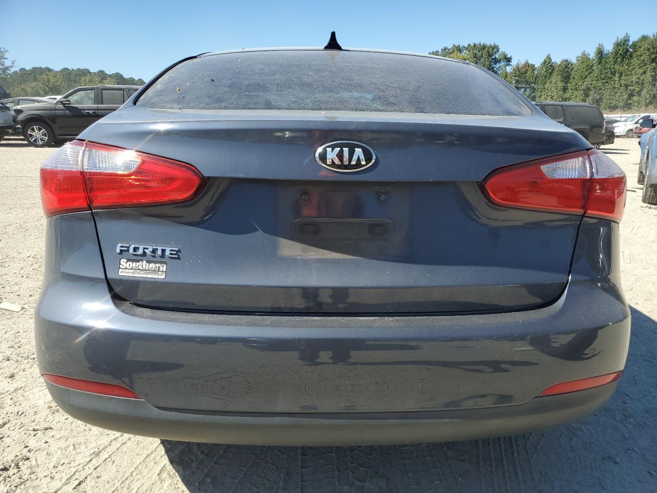 KNAFK4A69G5609273 2016 Kia Forte Lx