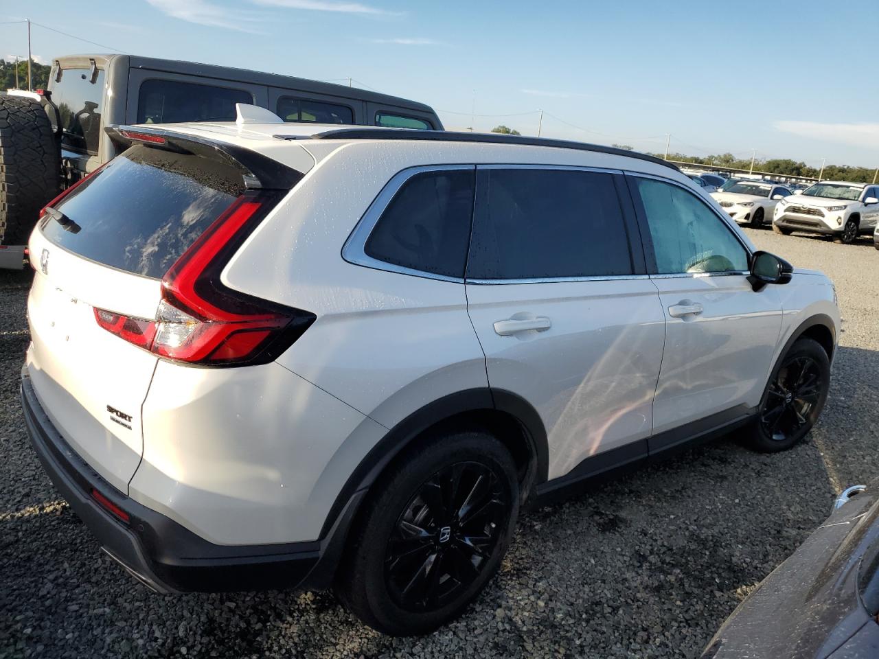 2024 Honda CR-V - Image 3