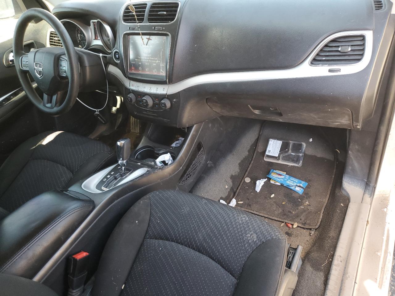 2019 Dodge Journey - Image 8