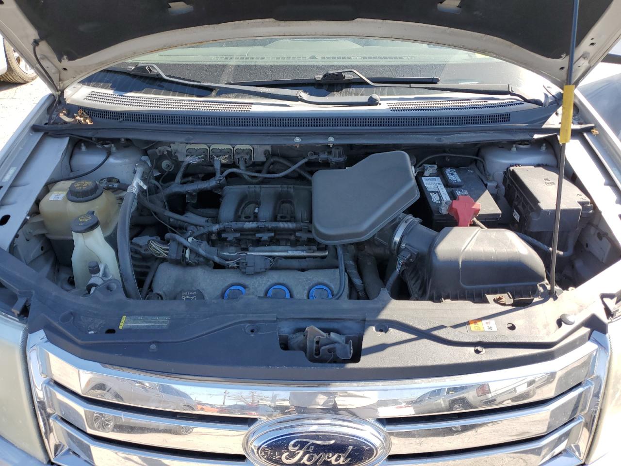 2010 Ford Edge - Image 12