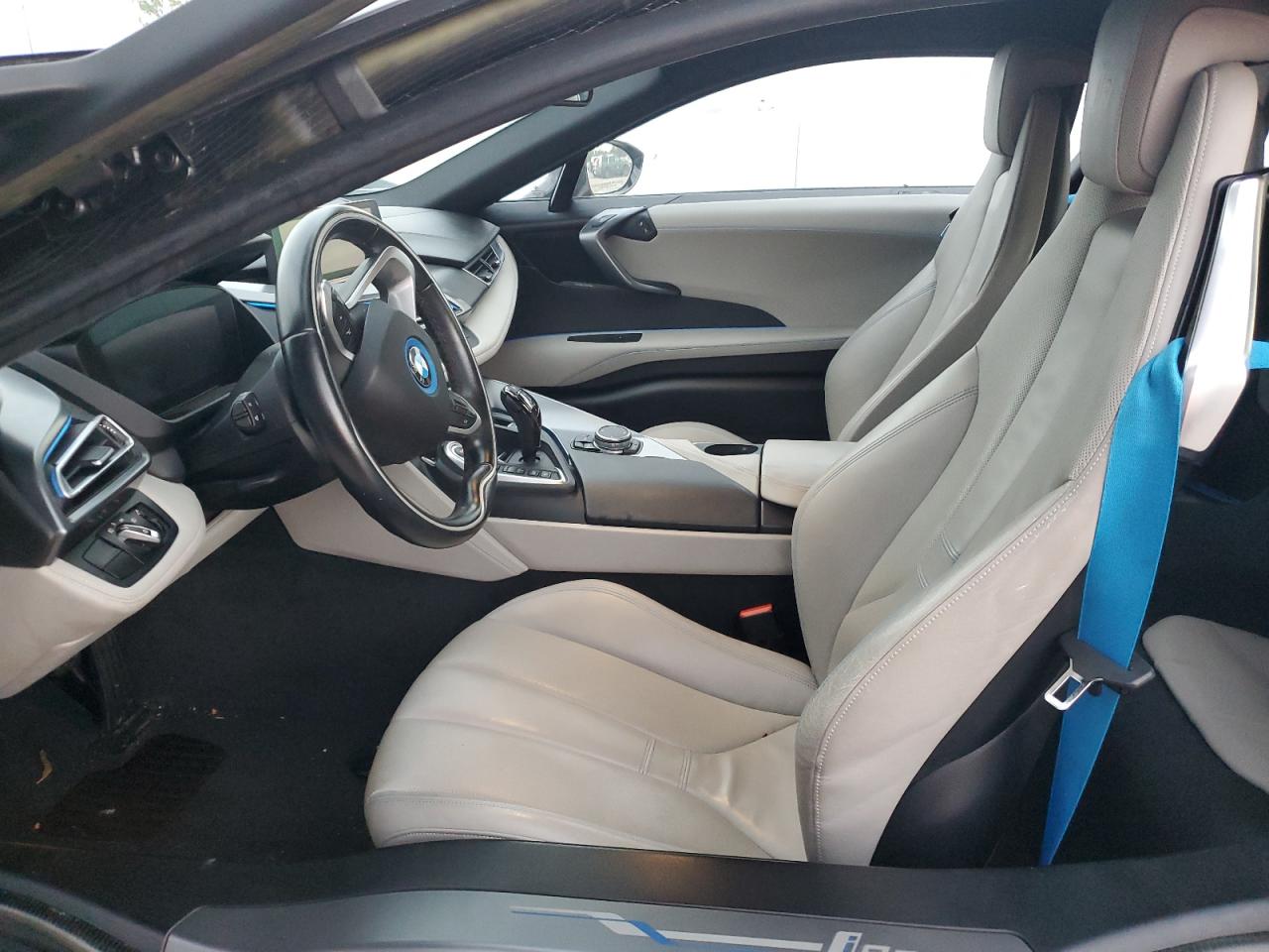 WBY2Z2C58FVX64920 2015 BMW I8