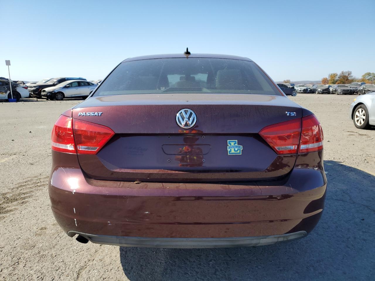 2014 Volkswagen Passat S VIN: 1VWAS7A3XEC104305 Lot: 76706094