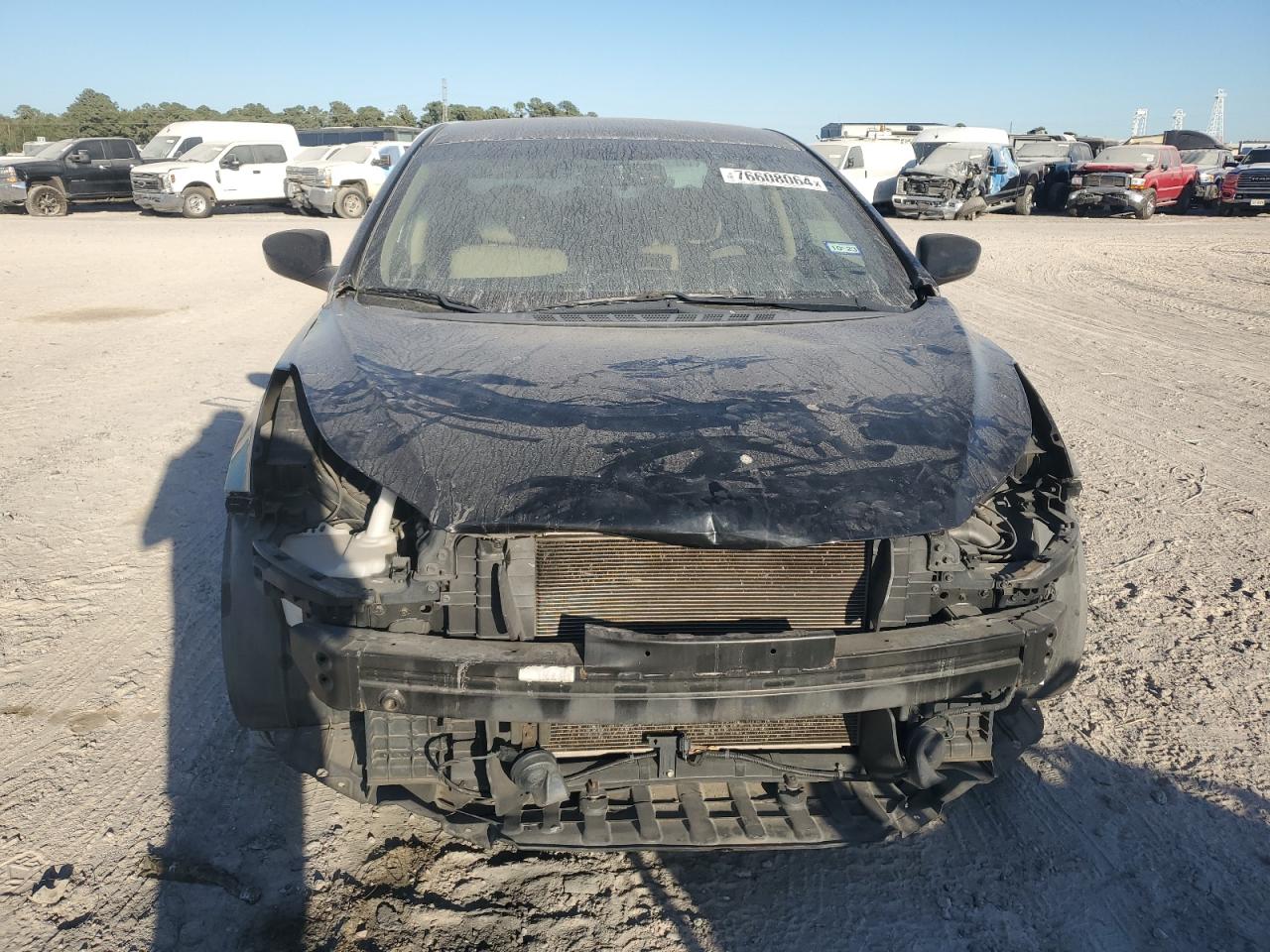 2012 Hyundai Elantra - Image 5