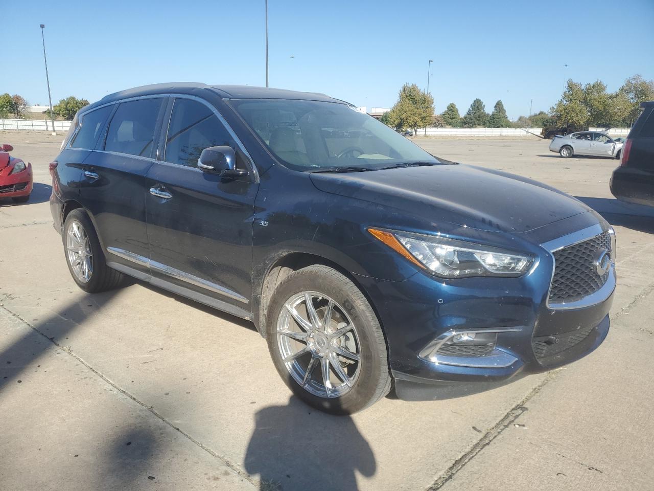 VIN 5N1DL0MN3JC511535 2018 INFINITI QX60 no.4