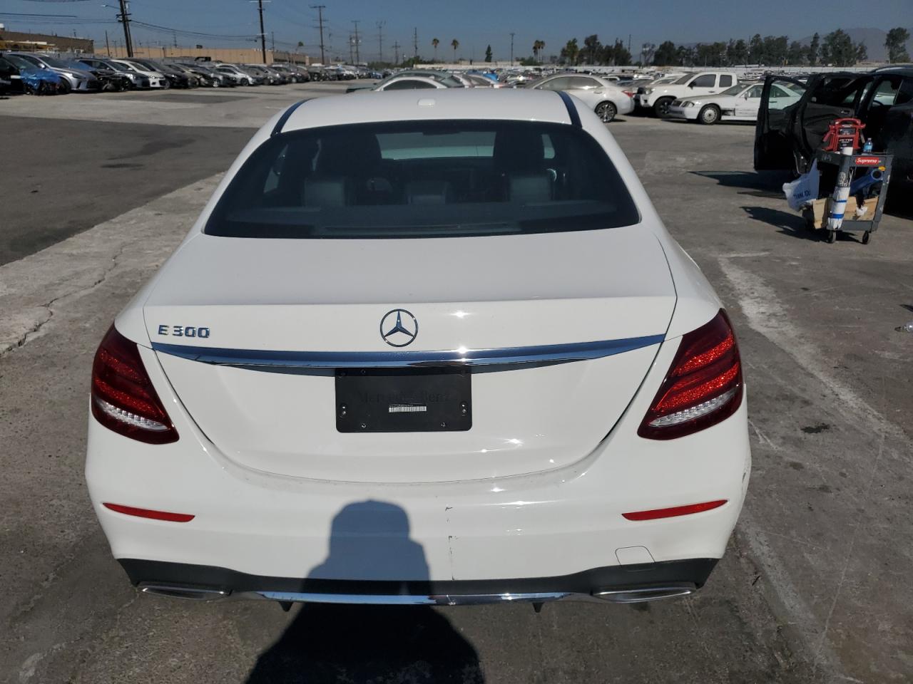 2019 Mercedes-Benz E 300 VIN: WDDZF4JB4KA549751 Lot: 74266114