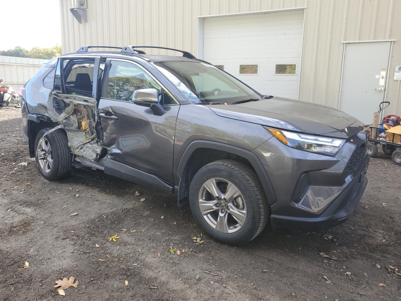 2023 Toyota RAV 4 - Image 4