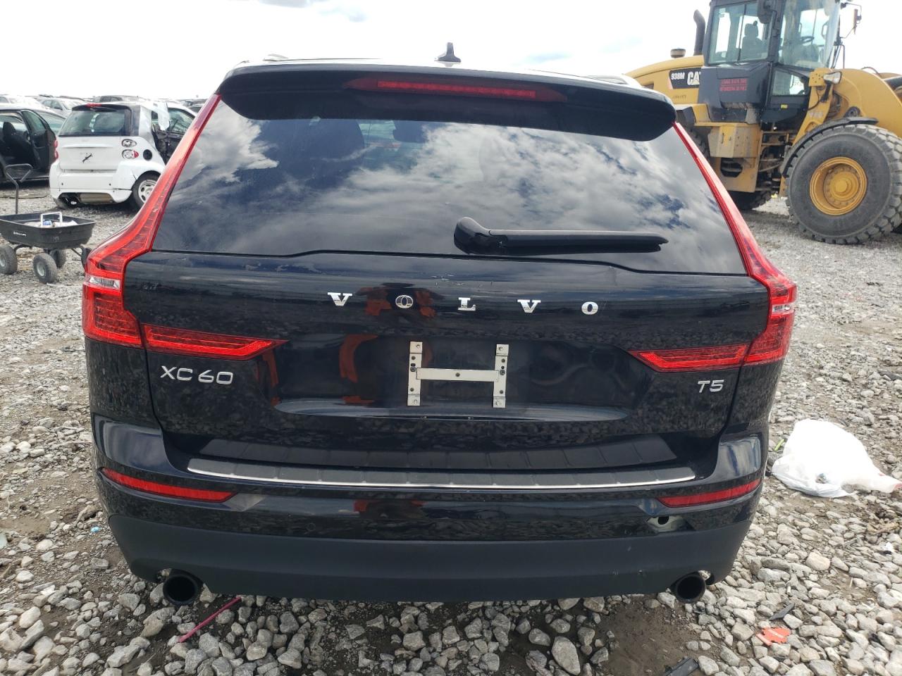 2019 Volvo Xc60 T5 Momentum VIN: LYV102DK4KB225054 Lot: 73316504