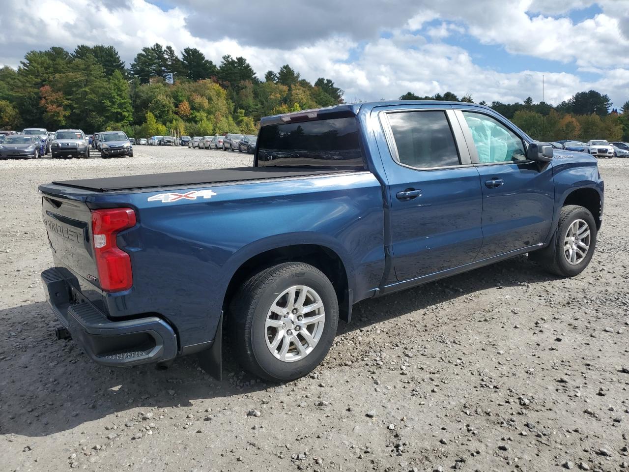 2019 Chevrolet Silverado - Image 3